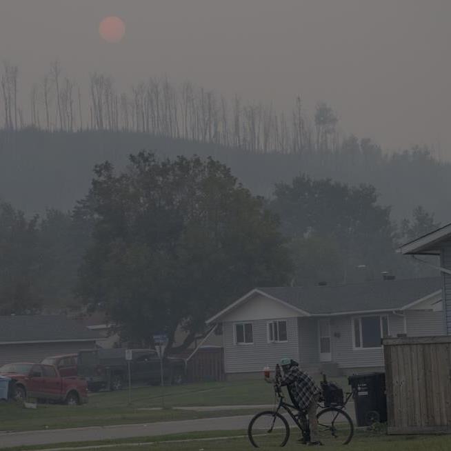 Canada's 2023 wildfires burned huge chunks of forest, spewing far more heat-trapping gas than planes